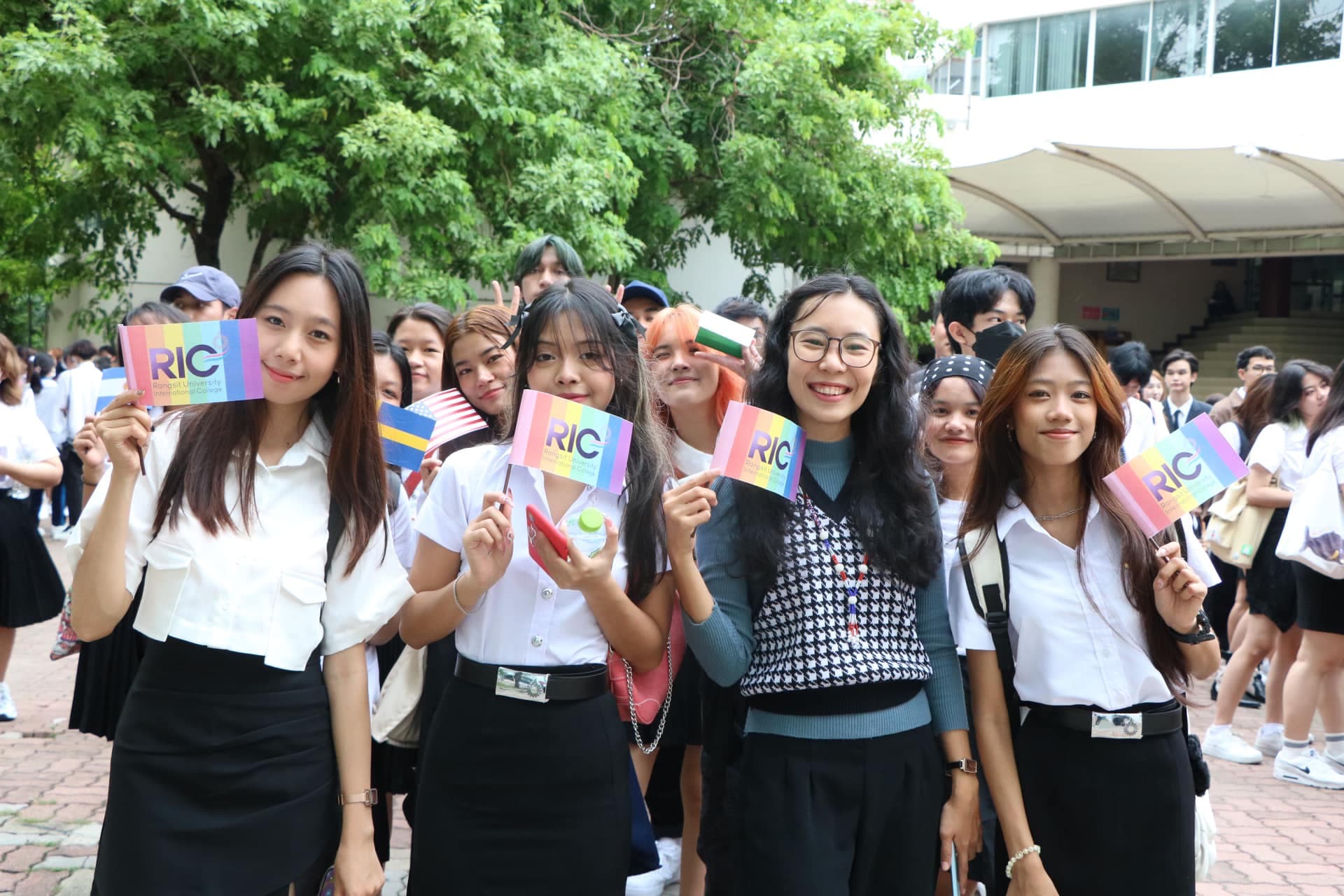 Rangsit University Students 