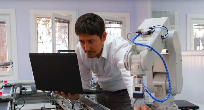 Bachelor of Engineering (Honours) - Mechatronic Engineering-cover-image