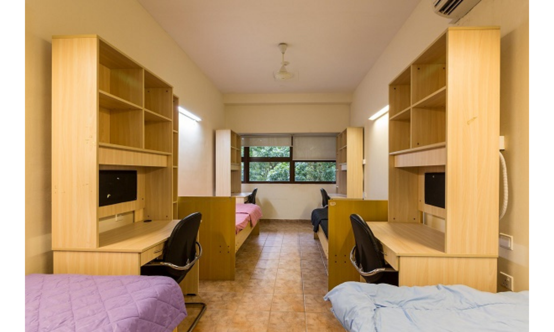 Singapore Campus 4-Bedder Dormitory Room