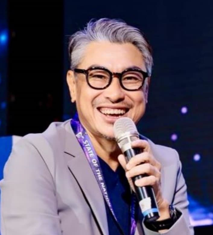 Photo of Joel Santos